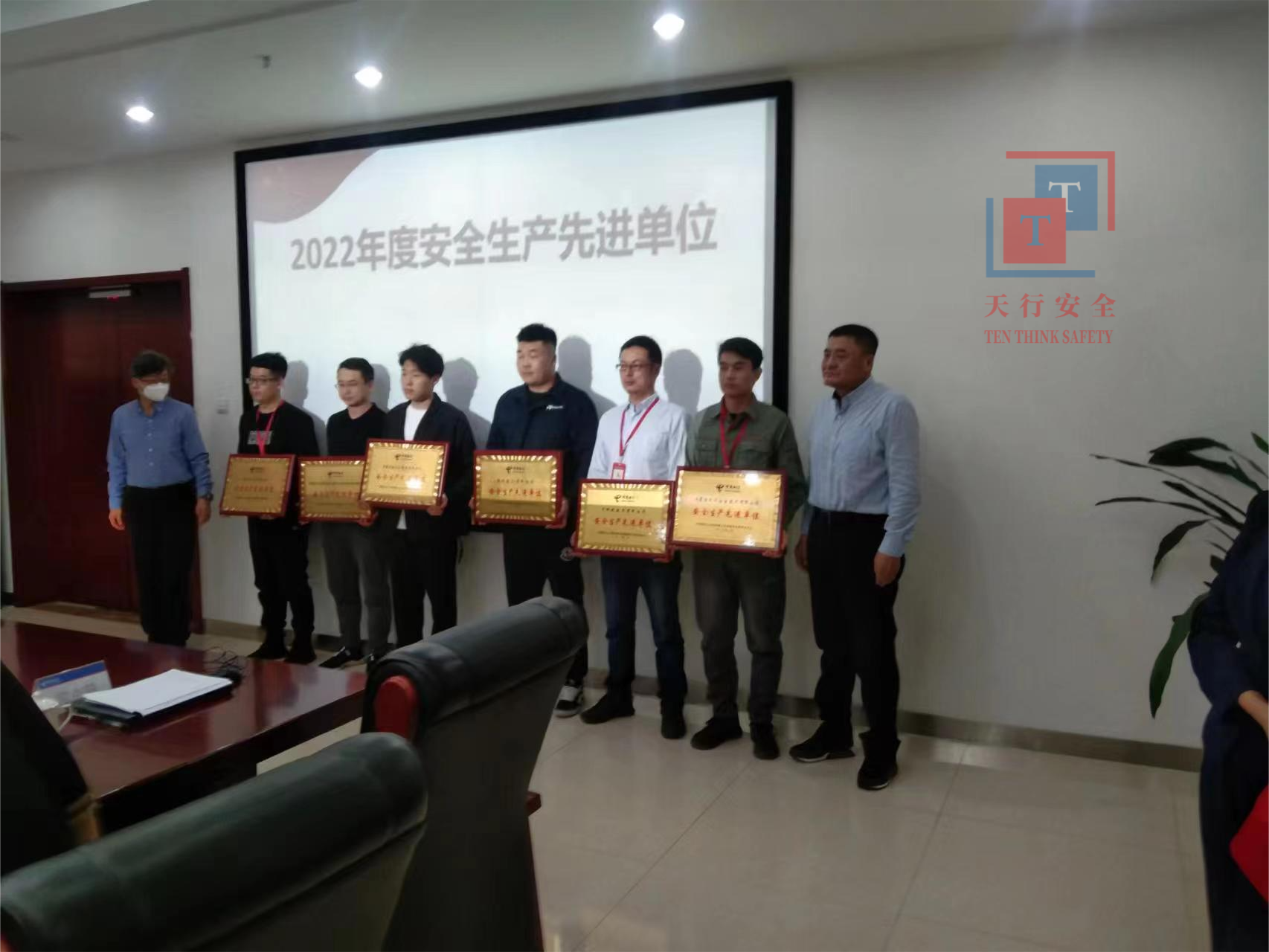 9b22264a7a5dcbdbc9996a137eb3bca(1).png 9b22264a7a5dcbdbc9996a137eb3bca(1).png